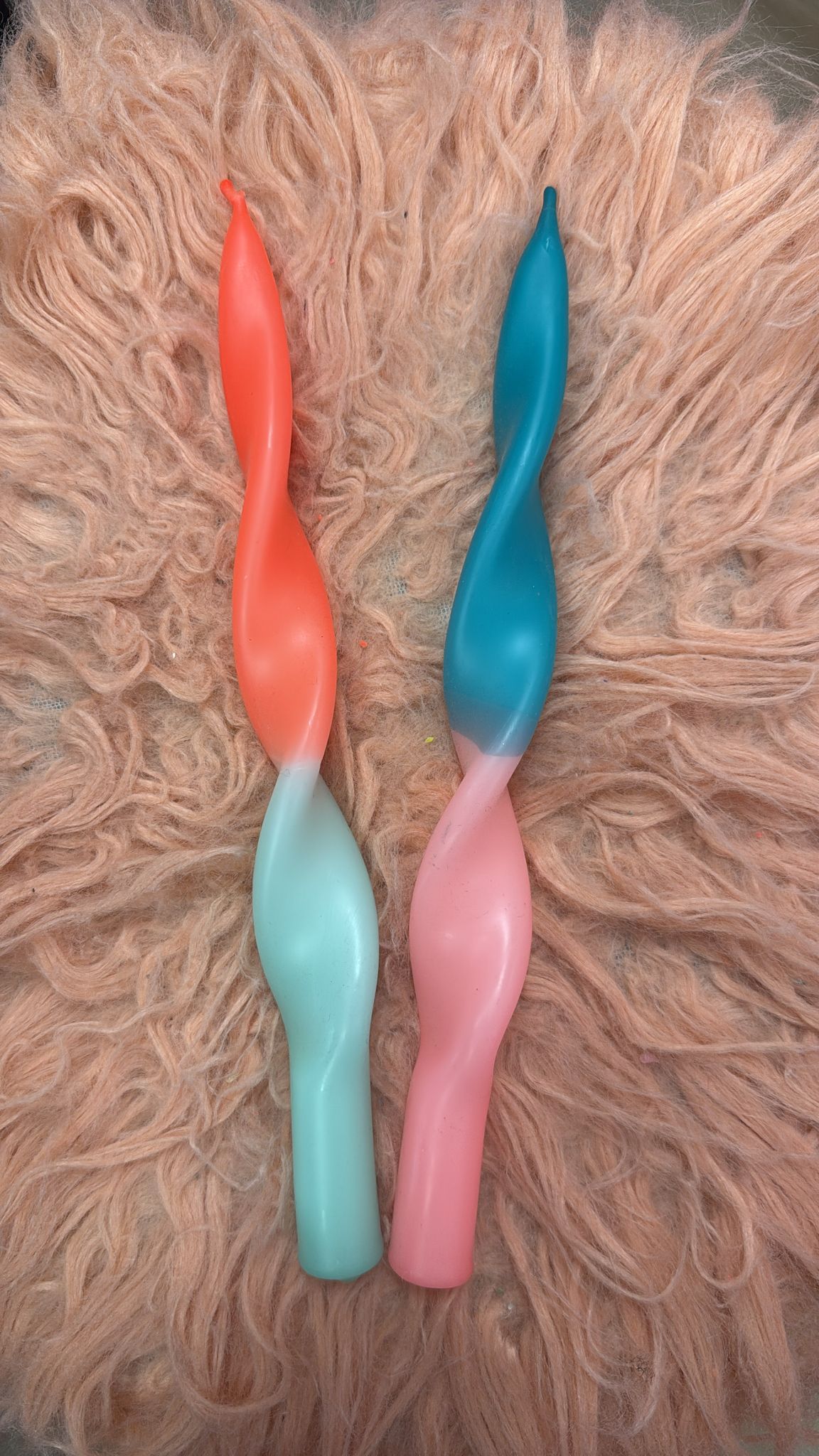 Neonkerzen gedippt - Curly Miami Edition Jade
