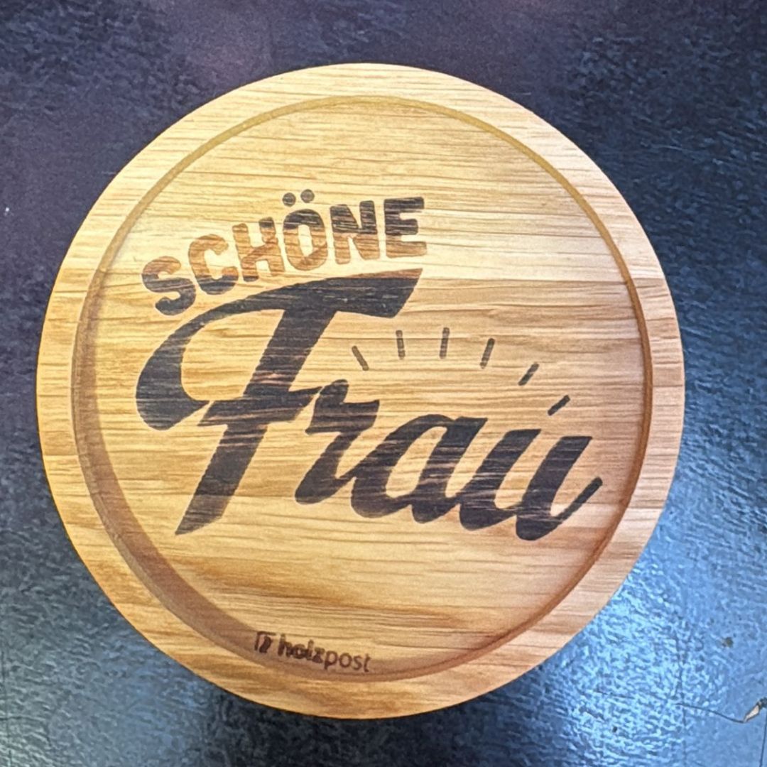 Untersetzer, Schöne Frau
